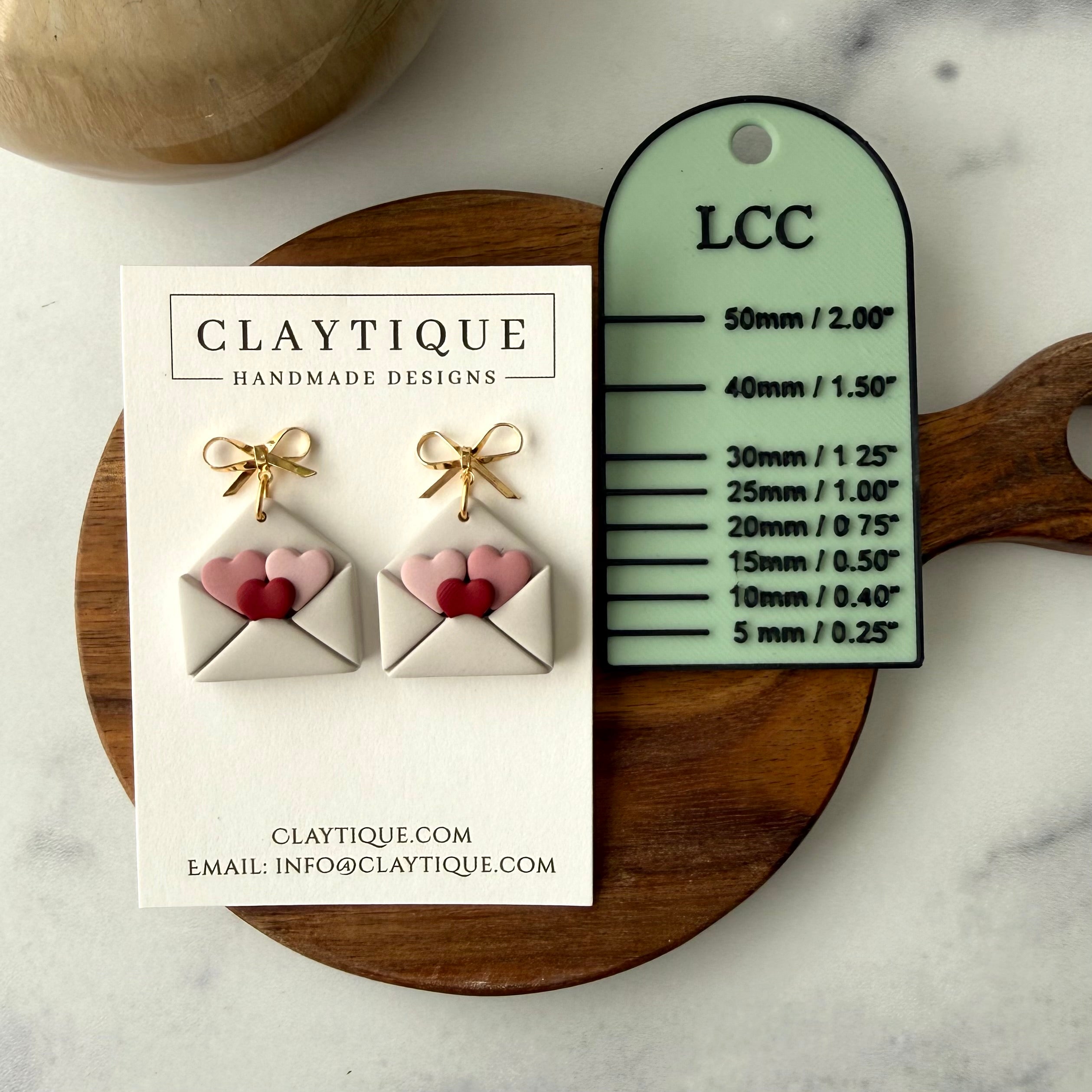 Valentines Heart Mail Earrings with Heart Details